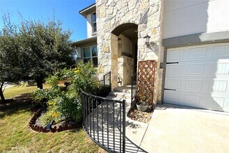 16028 Cinca Terra Dr in Austin, TX - Building Photo - Building Photo