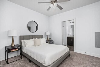 8502 Westfield Blvd in Indianapolis, IN - Building Photo - Building Photo
