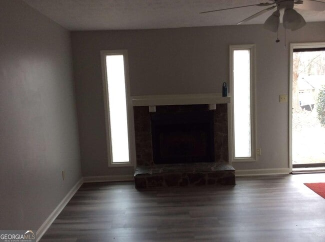 106 Richard Way in Stockbridge, GA - Building Photo - Building Photo