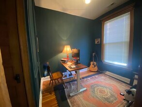 2434 N Albany Ave in Chicago, IL - Building Photo - Building Photo