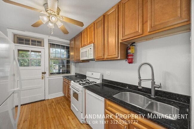 9 Garfield St in Oak Park, IL - Building Photo - Building Photo