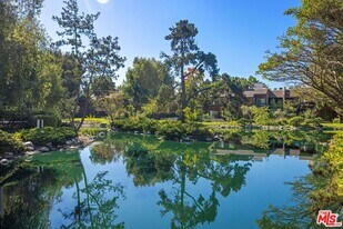 3101 Summertime Ln in Culver City, CA - Building Photo