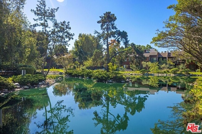 property at 3101 Summertime Ln