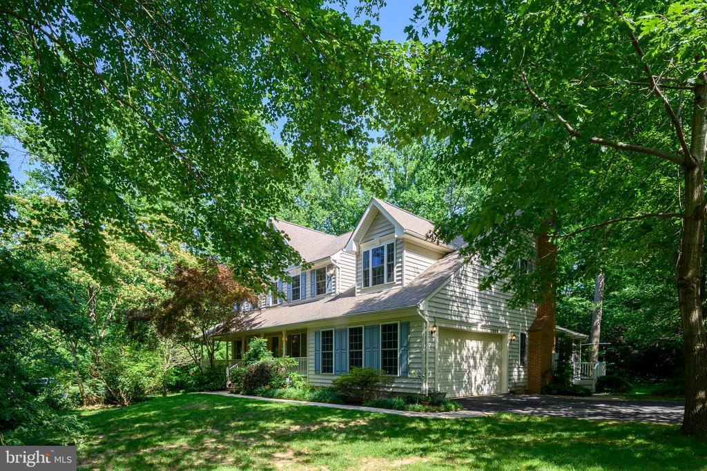 3689 N Carolina Ave in Edgewater, MD - Building Photo