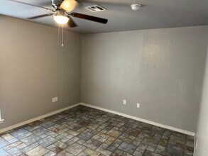 1200 Cedar Ave in Tahlequah, OK - Building Photo - Building Photo