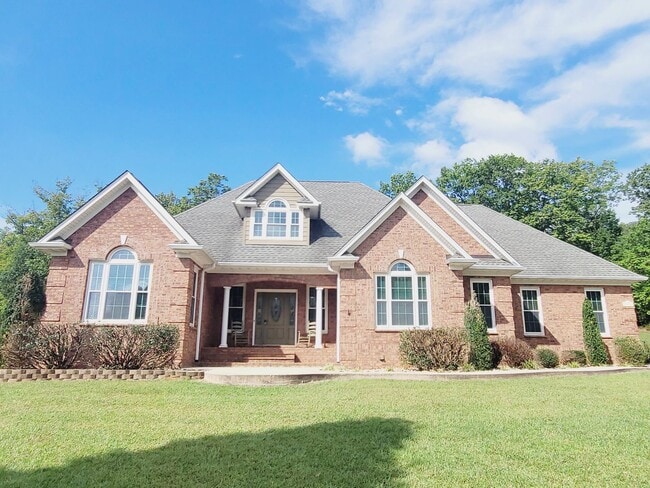 275 Rustic Ln in Lynchburg, VA - Building Photo - Building Photo