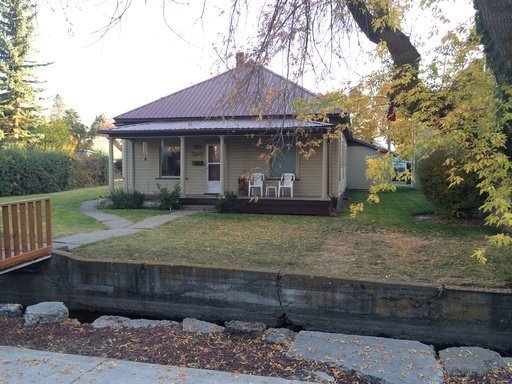 704 E 5th Ave in Ellensburg, WA - Building Photo