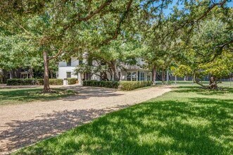 6307 Deloache Ave in Dallas, TX - Foto de edificio - Building Photo