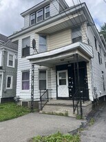 71 N Brandywine Ave in Schenectady, NY - Building Photo