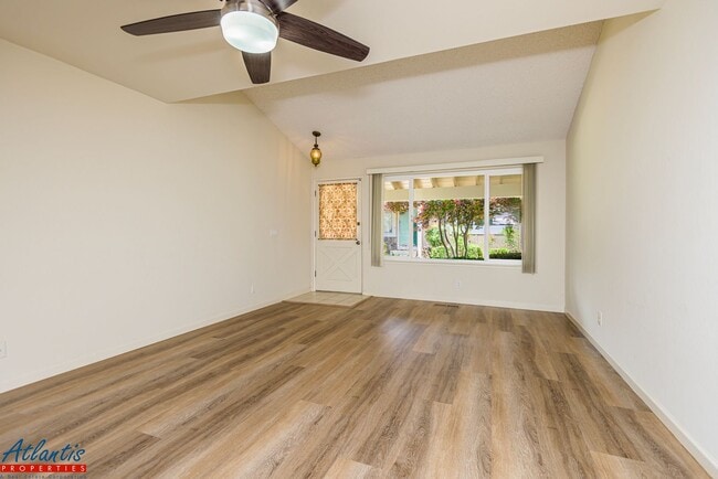 10155 Swan Oak Ln in Cupertino, CA - Building Photo - Building Photo