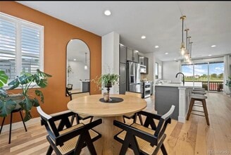 2438 W 167th Ln in Broomfield, CO - Foto de edificio - Building Photo