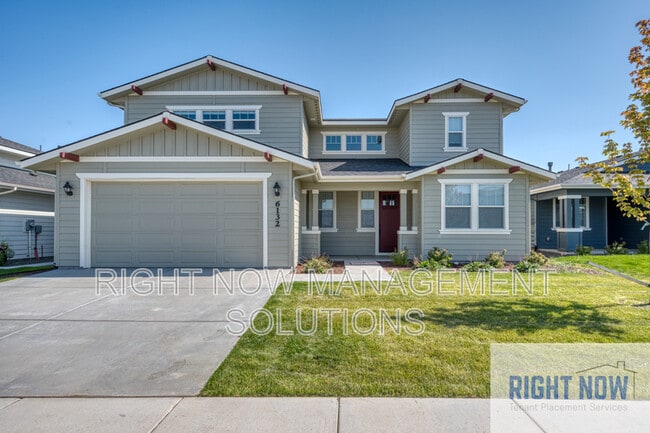 6132 S Astoria Ave in Meridian, ID - Building Photo - Building Photo