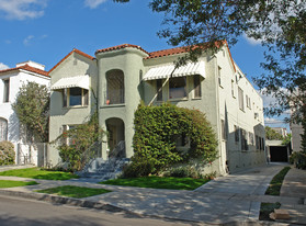 438 N Sierra Bonita Ave Apartments