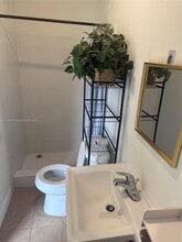 2870 NW 19th St in Fort Lauderdale, FL - Building Photo - Building Photo