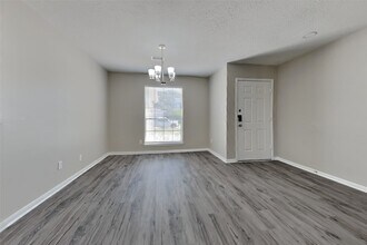 28907 Sedgefield St in Spring, TX - Building Photo - Building Photo