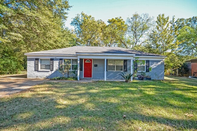 property at 928 Grenada Dr