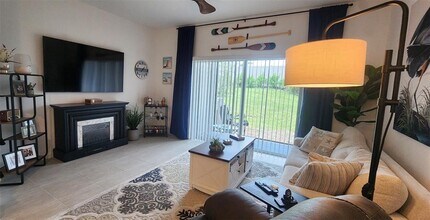 16638 San Nicola Pl in Bradenton, FL - Building Photo - Building Photo