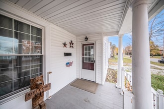 212 Kilbuck St E in Tecumseh, MI - Building Photo - Building Photo