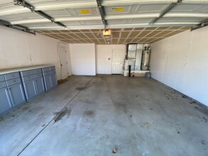 3030 S Maselli St in Visalia, CA - Building Photo - Building Photo
