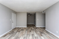 Cielo at 325 in Austell, GA - Building Photo - Interior Photo