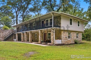 721 Ford Pl in Scottdale, GA - Building Photo