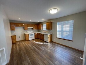 1308 Covey Dr in Carl Junction, MO - Building Photo - Building Photo
