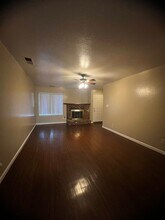 1116 N Gem St in Tulare, CA - Building Photo - Building Photo