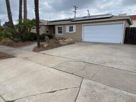 639 Galena St in El Cajon, CA - Building Photo