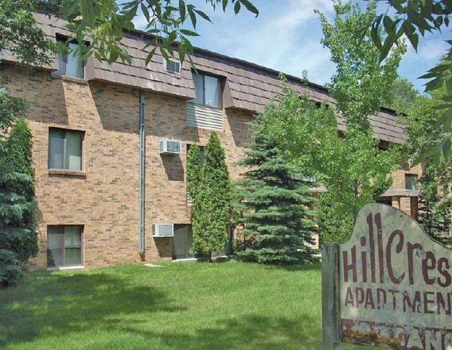 Hillcrest Apartments in Sauk Rapids, MN - Building Photo - Building Photo