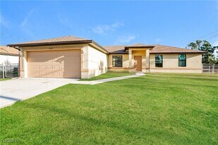 3800 34th St SW in Lehigh Acres, FL - Building Photo