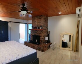 2241 NE 38th St, Unit Cozy 1-bed 1-bath - Lease in Lighthouse Point, FL - Foto de edificio - Building Photo