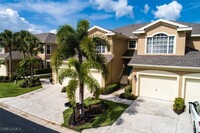 23036 Lone Oak Dr in Estero, FL - Foto de edificio - Building Photo