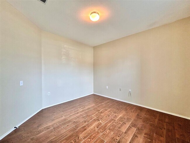 6021 Nelson Oaks Dr in Austin, TX - Building Photo - Building Photo