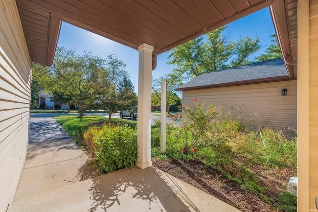 657 E Heather Dr in Bloomington, IN - Building Photo - Building Photo