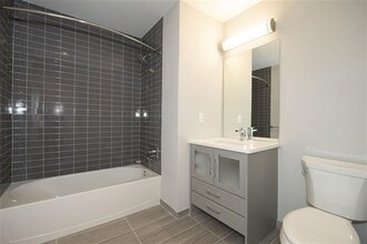 461 Newark Ave in Jersey City, NJ - Building Photo - Building Photo