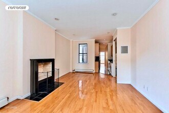 206 E 124th St in New York, NY - Building Photo - Building Photo