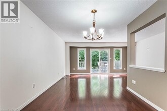 110 Activa Ave in Kitchener, ON - Building Photo - Building Photo