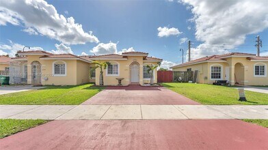 12266 SW 215th Terrace in Miami, FL - Building Photo - Building Photo
