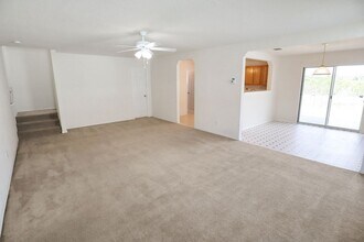 23923 Wimberly Oaks in San Antonio, TX - Foto de edificio - Building Photo