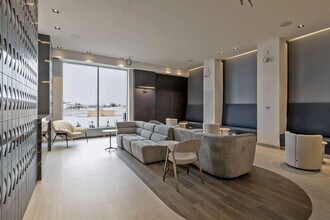 412 Silver Maple Rd in Oakville, ON - Building Photo - Building Photo