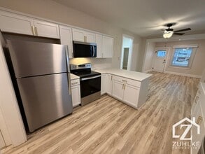 201 N Pine St in Norfolk, NE - Building Photo - Building Photo