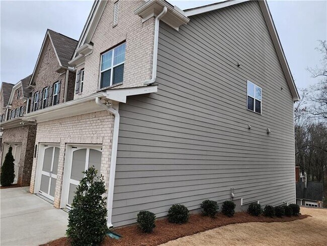 1366 Endicott Ct in Cumming, GA - Building Photo - Building Photo