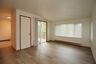 3736 SW 10th Ave in Portland, OR - Building Photo - Building Photo