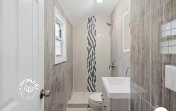 114-32 168th St, Unit 2nd in Queens, NY - Building Photo - Building Photo