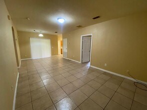 33 W 13th St in Apopka, FL - Building Photo - Building Photo