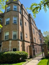 7664 S South Shore Dr in Chicago, IL - Building Photo - Building Photo