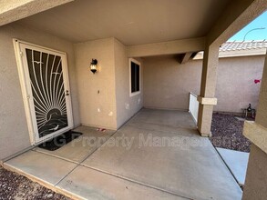 11025 W Mountain View Dr in Avondale, AZ - Foto de edificio - Building Photo