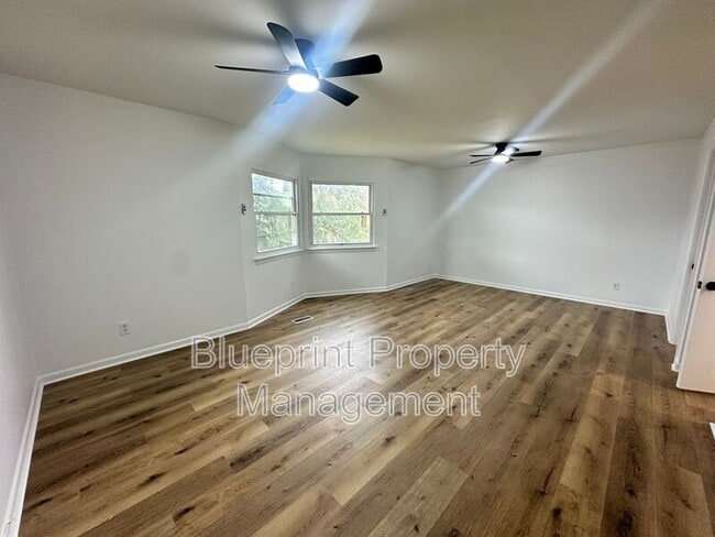 6004 Cowin Dr NW in Huntsville, AL - Building Photo - Building Photo