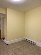 61 Park Dr, Unit 3 in Boston, MA - Building Photo - Building Photo