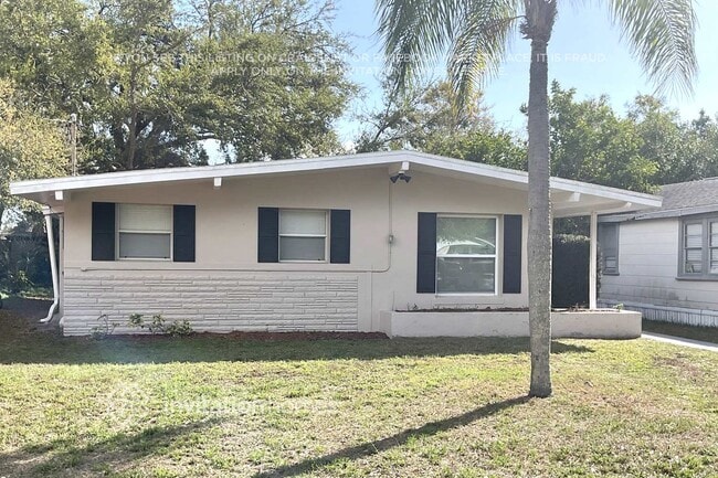 5226 7th Ave N in St. Petersburg, FL - Building Photo - Building Photo